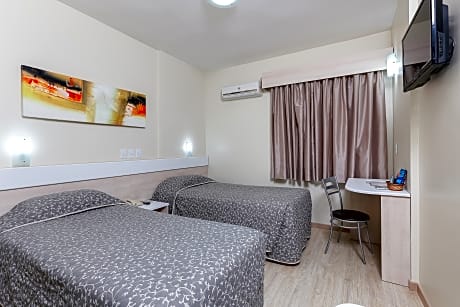 TWIN STANDARD CAPACITY 1