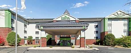 Wyndham Garden Madison Fitchburg
