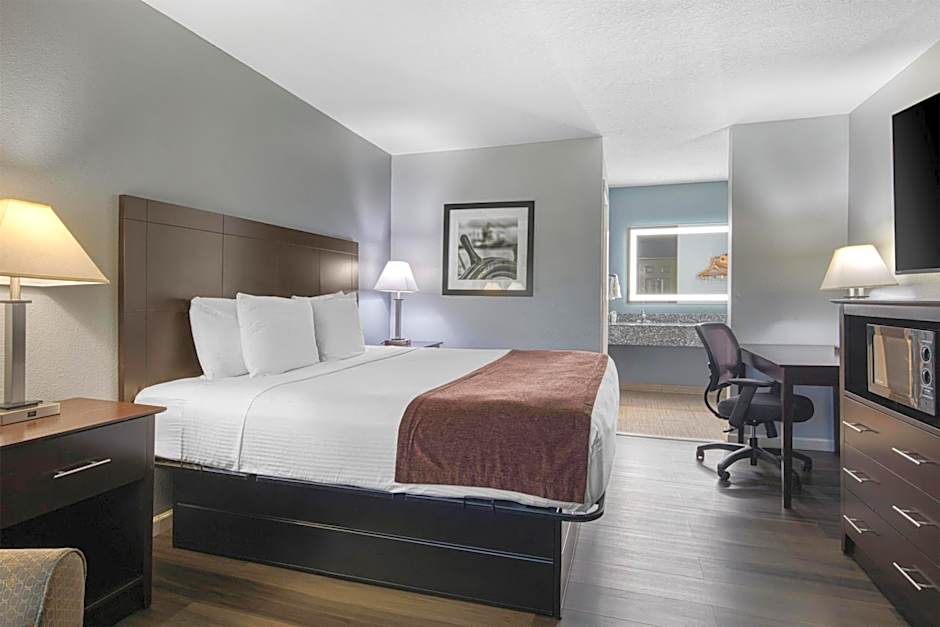 Best Western Lake Conroe Inn