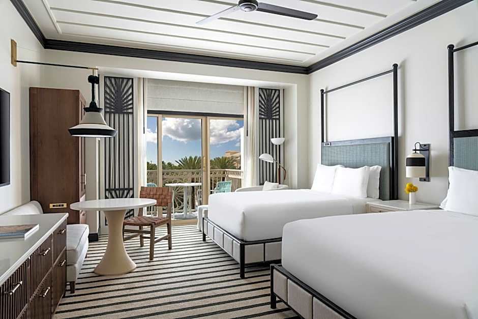 Photo 1 of 1 of 1 Queen Bed, Resort View