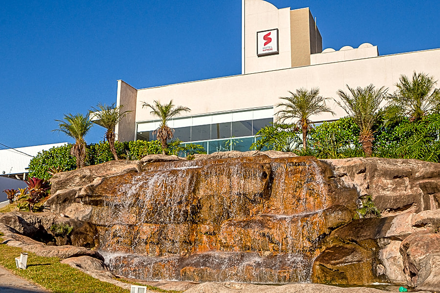 VOA Business Supreme Choice Hotel