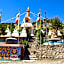 Hotel Los Nogales