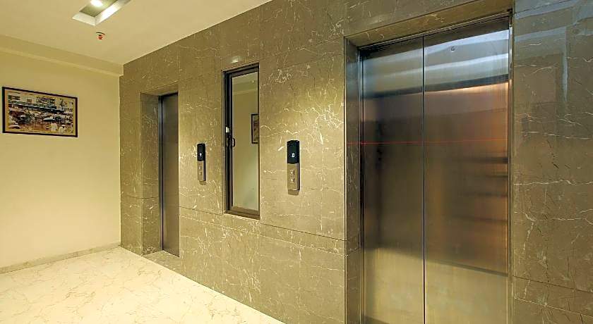 Mumbai House Luxury Apartments Santacruz East