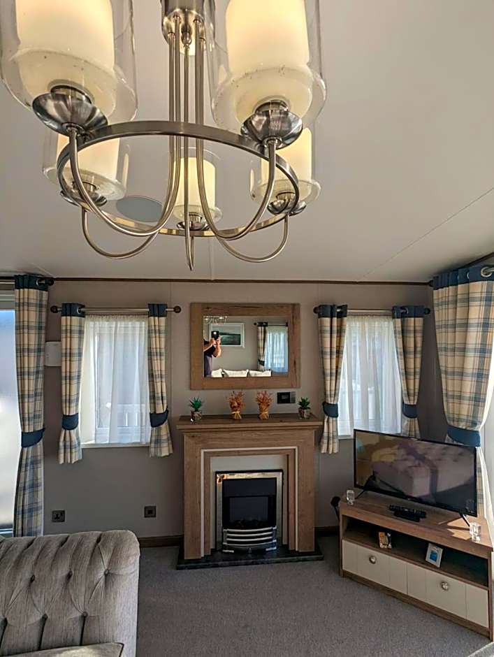 Luxury Caravan Littlesea Haven Frontline Fleet Lagoon Views