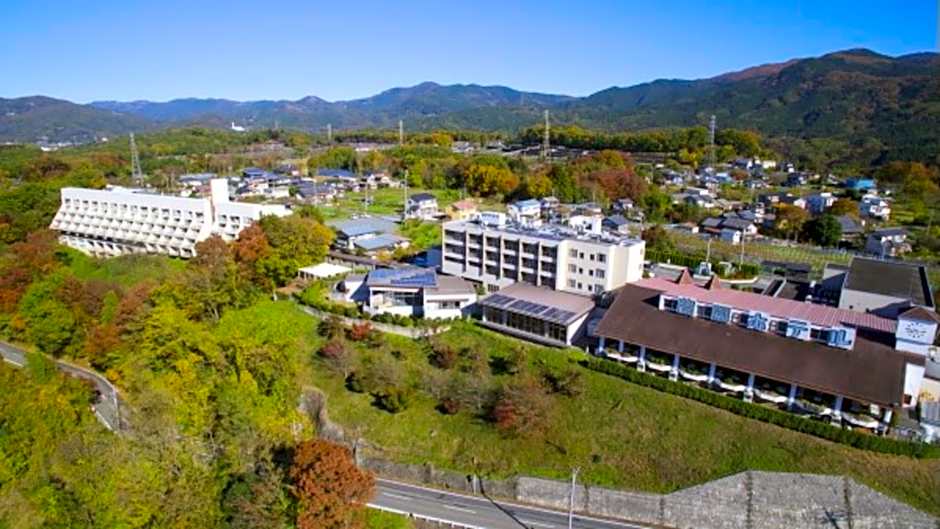 Natural Farm City Noen Hotel