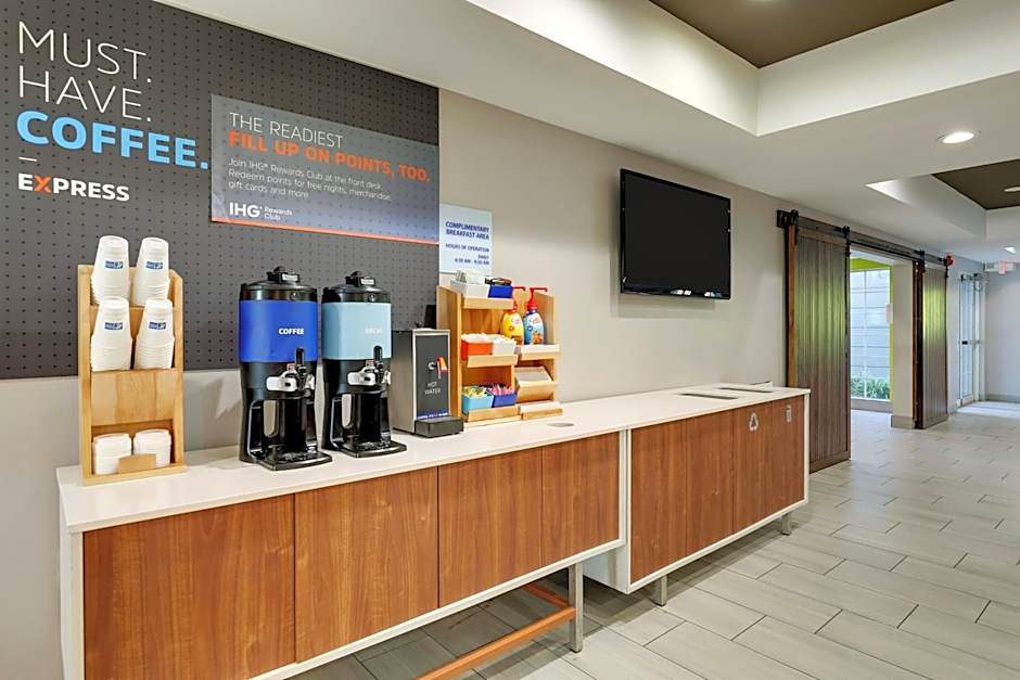 Holiday Inn Express Hotel & Suites Orangeburg By IHG