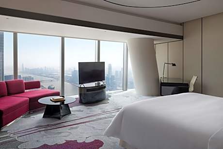 Deluxe King Room with River View