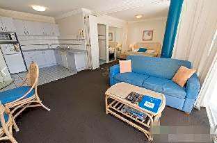 Santa Anne By The Sea