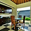 The Khayangan Dreams Villa, Seminyak