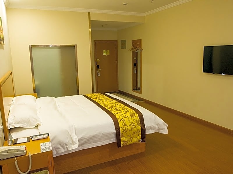 GreenTree Inn Hebei Tangshan Nanhu Lake Express Hotel