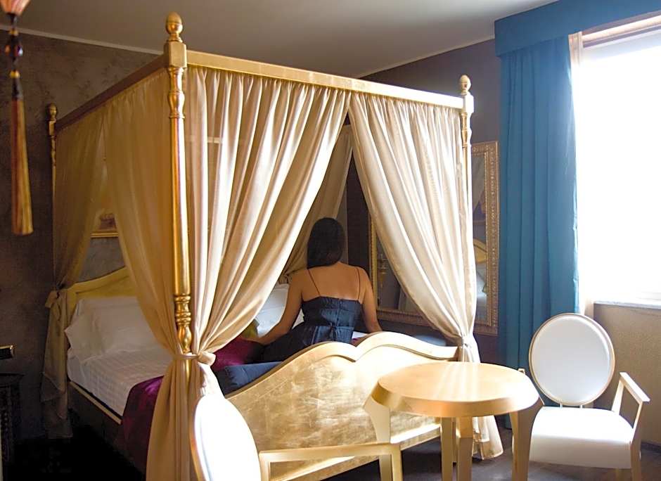HM MotelHotel