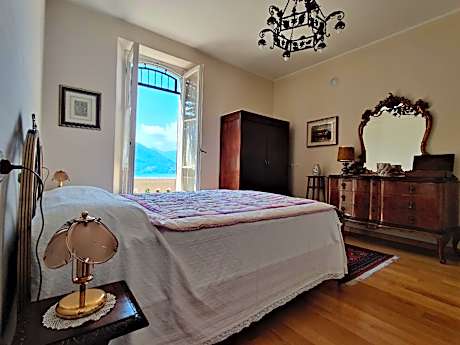 Camere P.ssa Mafalda-Suite-Comunicanti-Bagno privato esterno-Vista lago