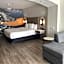 La Quinta Inn & Suites by Wyndham Albuquerque Midtown