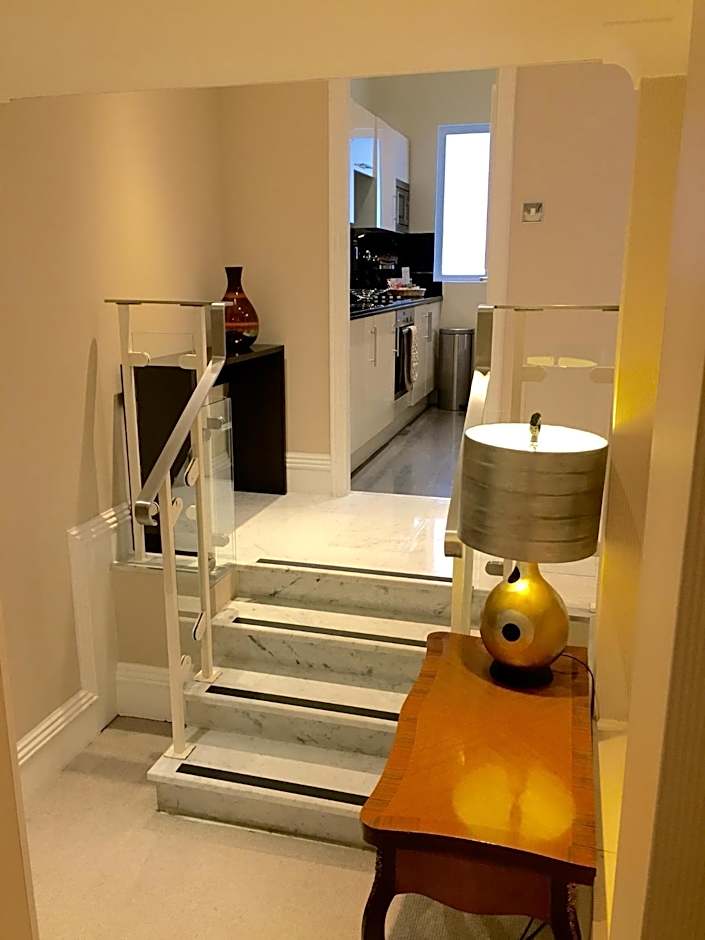 Beaufort House - Knightsbridge