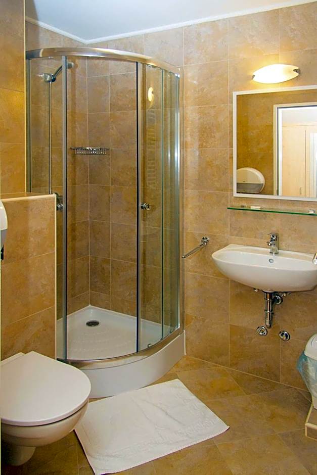 Nimród Hotel és Ètterem