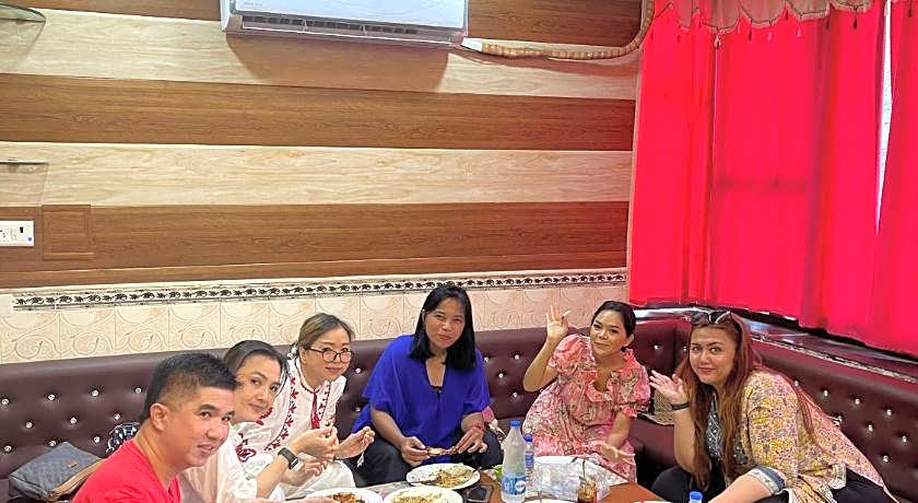 Friends Guest House and Hostel