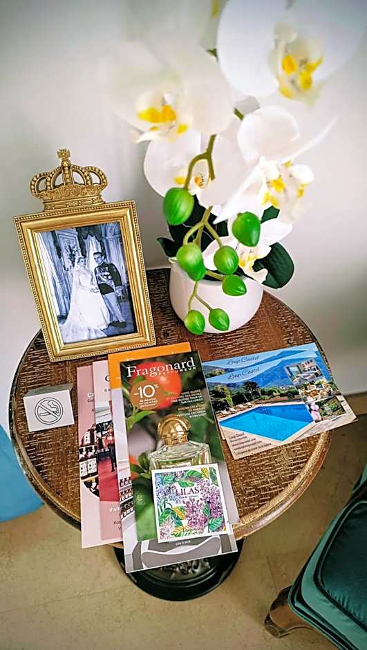 Loup Castel Boutique Hotel B&B