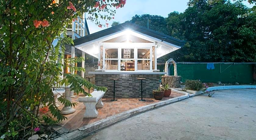 RedDoorz @ Guimod Transient House Ilocos Sur