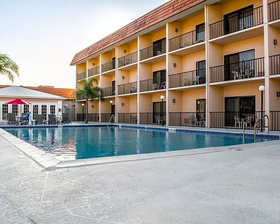 Baymont by Wyndham Bonita Springs Naples North
