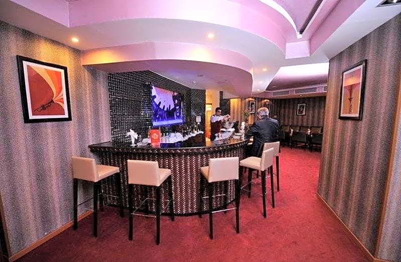 Liberte Hotel