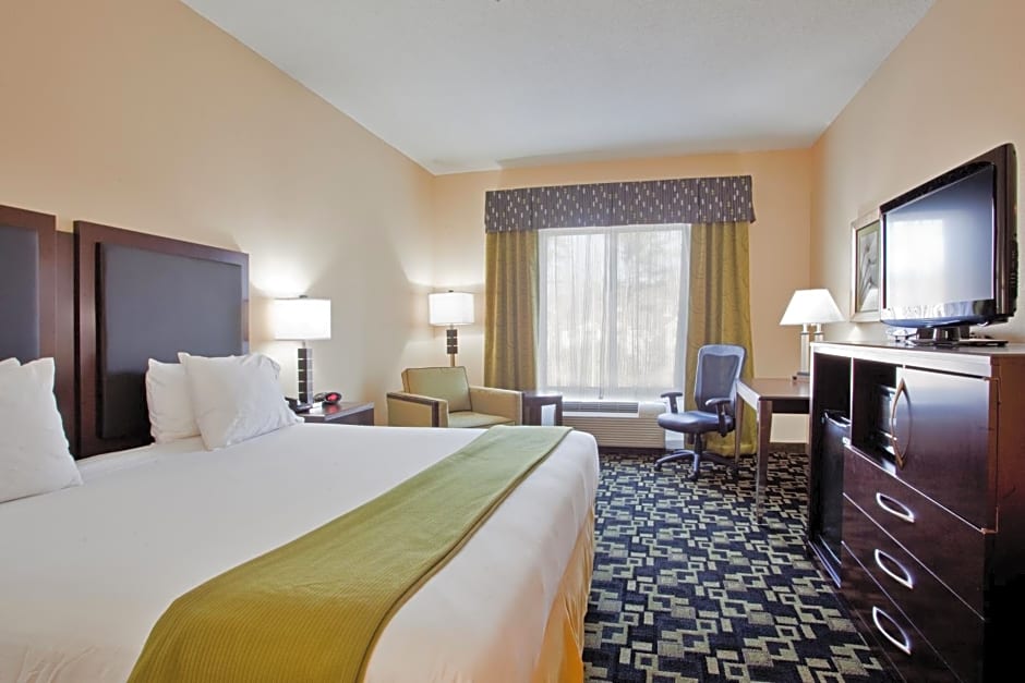 Holiday Inn Express Hotel & Suites Raleigh Sw - At Nc State