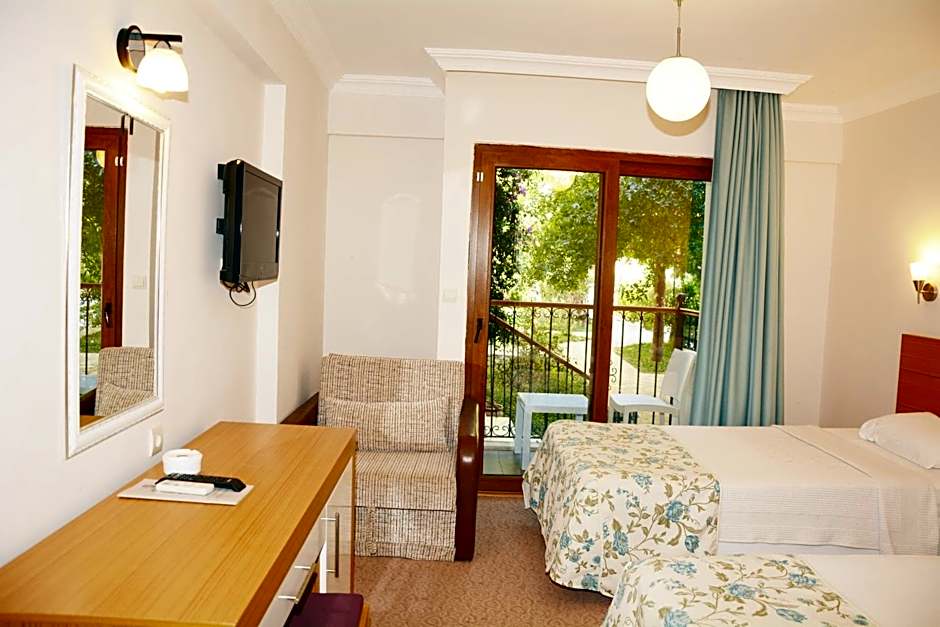 Perdikia Hill Hotel And Villas