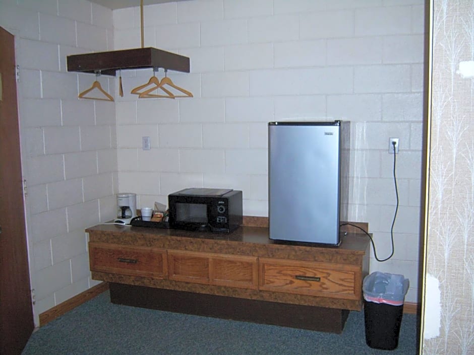 Shasta Dam Motel