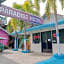 OYO 681 Paradise Hotel