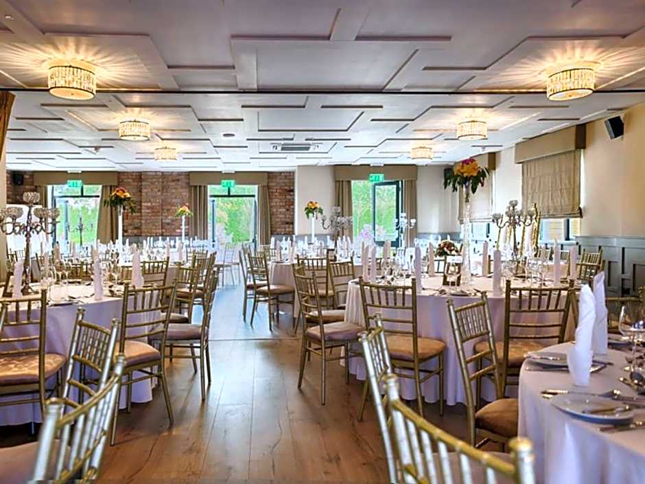 The Village Hotel, Bar and Restaurant