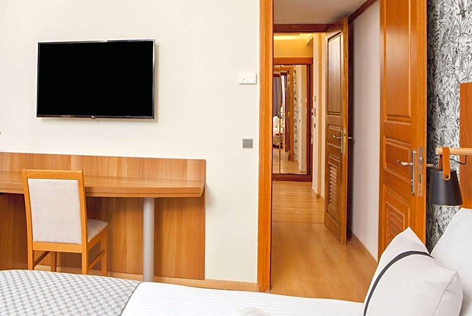 Ramada by Wyndham, Athens Club Attica Riviera