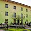 ATERPE KANPEZU HOSTEL