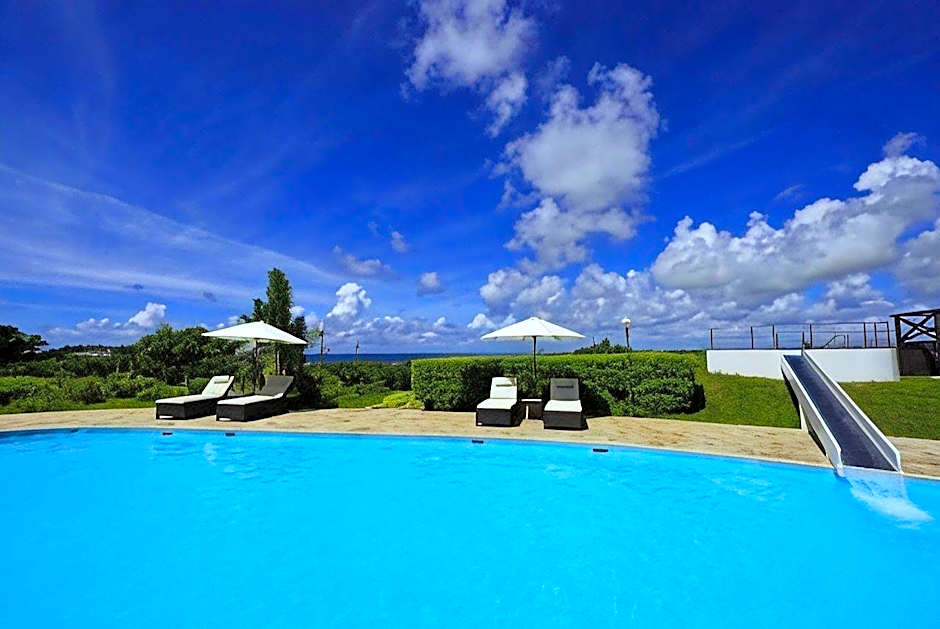 THE NEST ISHIGAKI
