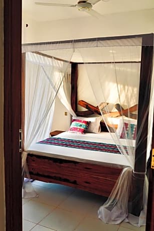 Deluxe Suite with Sea View