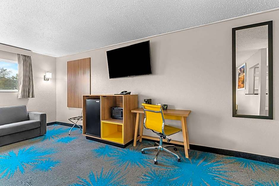 Days Inn by Wyndham Sioux Falls