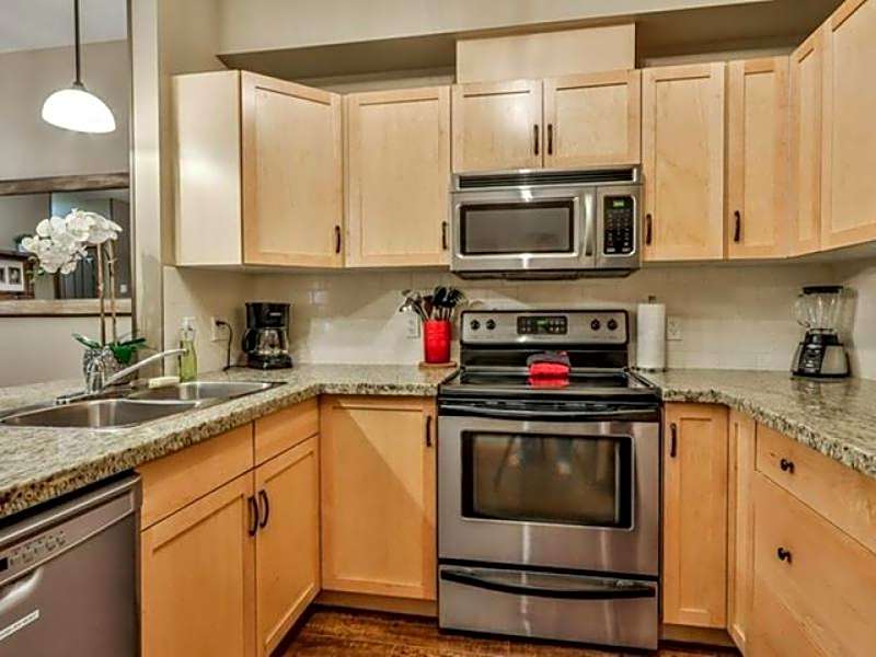 Suites with Pool & Hot tubs managed by Little Sister Getaways