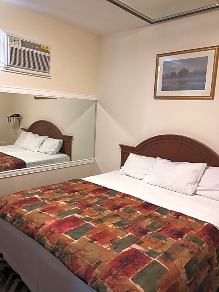 Waterbury Big Apple Motel