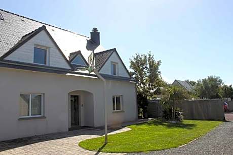 Coutainville  Villa bord de mer avec piscine privé