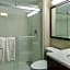 Comfort Inn & Suites West Springfield
