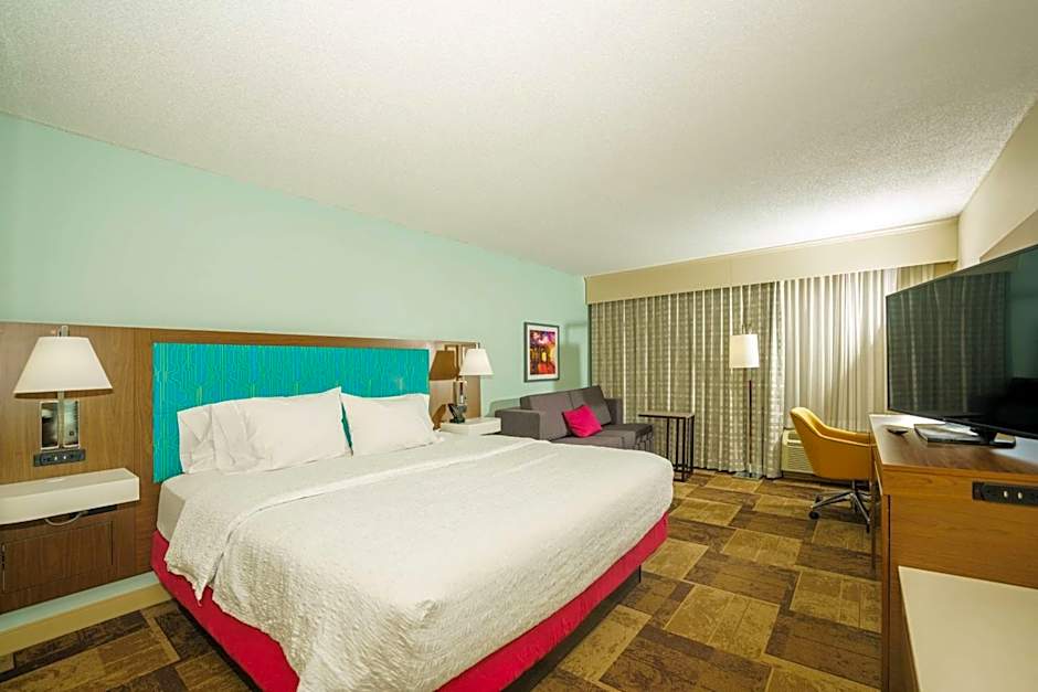 Hampton Inn By Hilton Hutchinson