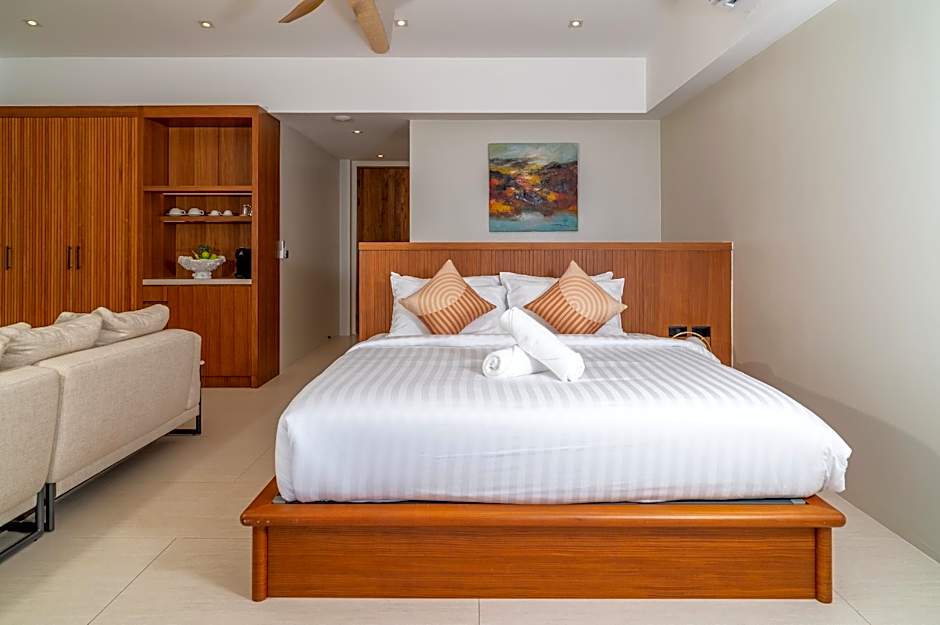 Photo 1 of 10 of Sky Suite, Ocean View