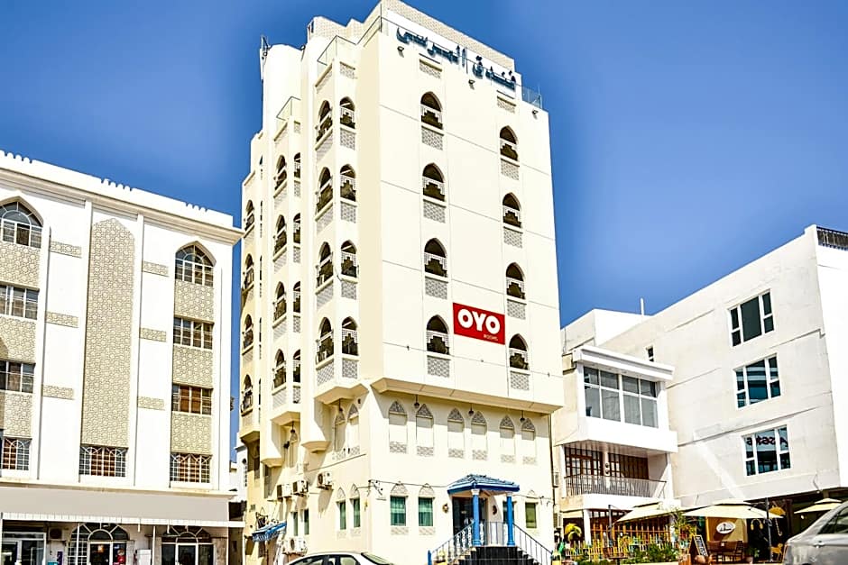 OYO 137 Marina Hotel