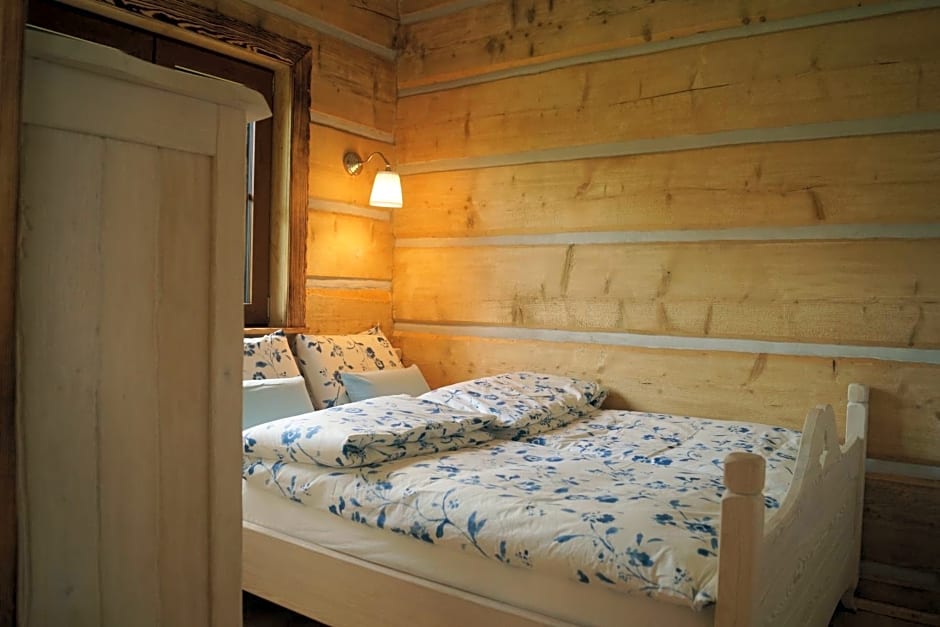 Smolnikowe Klimaty - Chyżula - Sauna&amp;Jacuzzi