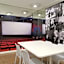 Red Carpet rooms