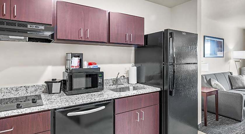 Cobblestone Hotel & Suites - Denmark