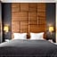 CITYHOTEL
