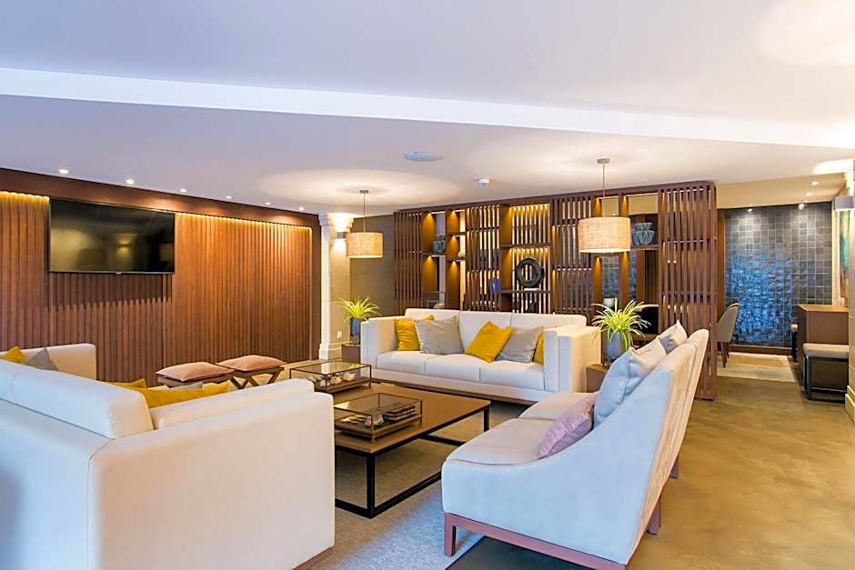 Four Points by Sheraton Sesimbra