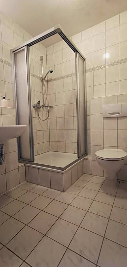 Landhotel Tanneneck - ideal fur Gruppen, Familien und Hunde