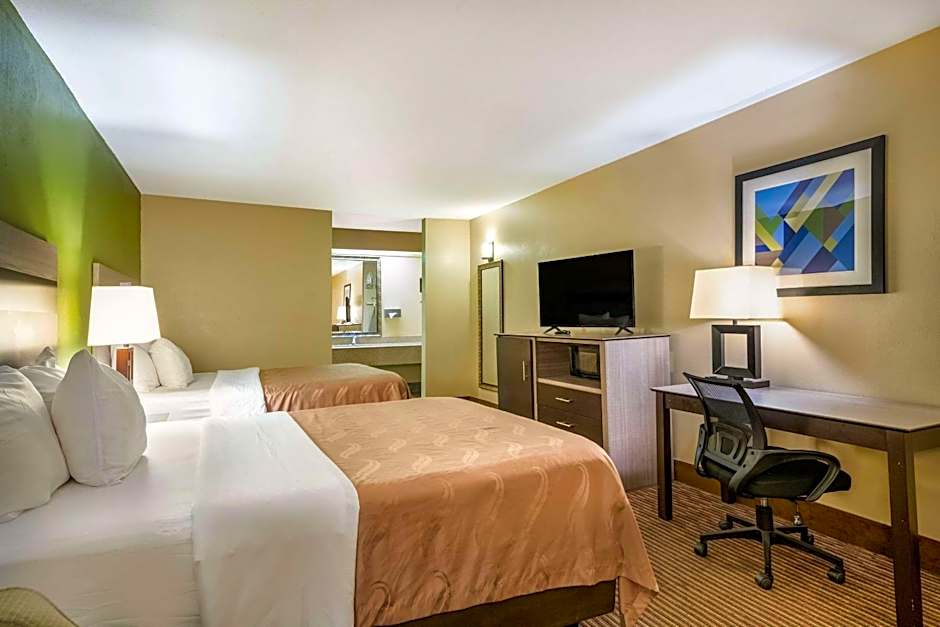 Quality Inn & Suites Garland