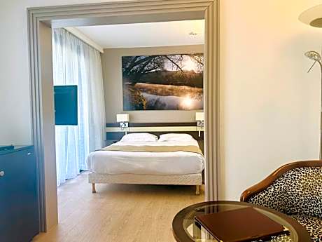 Junior Suite with Balcony