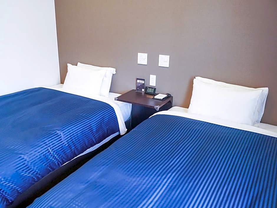 Hotel Livemax Saitama Asaka Ekimae